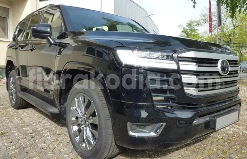Big with watermark toyota land cruiser haute matsiatra ambalavao 9228