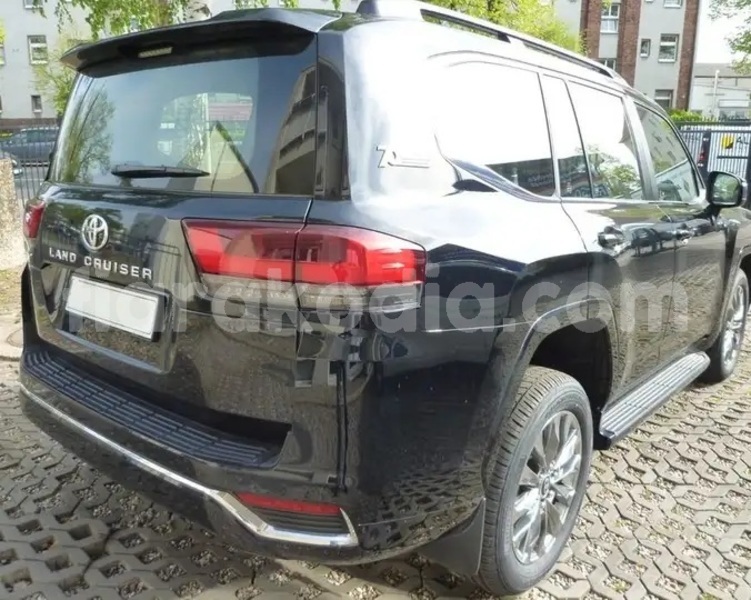 Big with watermark toyota land cruiser haute matsiatra ambalavao 9228