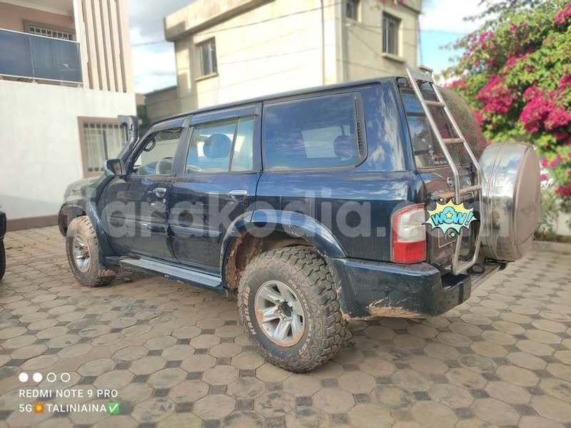 Big with watermark nissan patrol analamanga antananarivo 9233
