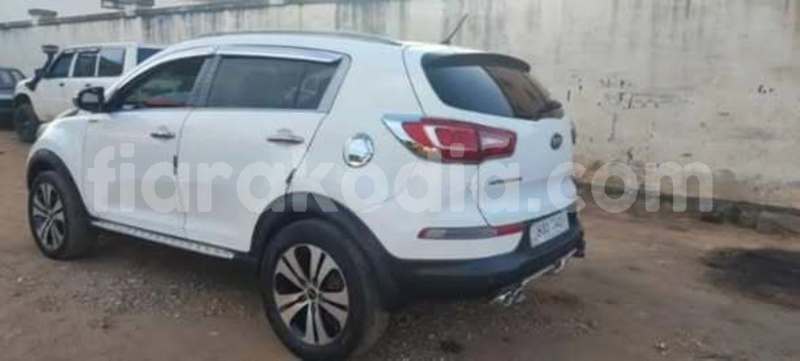Big with watermark kia sportage analamanga antananarivo 9236