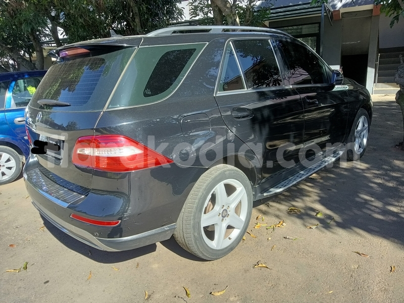 Big with watermark mercedes benz ml class analamanga antananarivo 9238