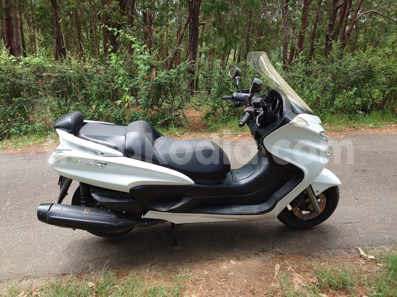 Big with watermark yamaha majesty analamanga antananarivo 9239