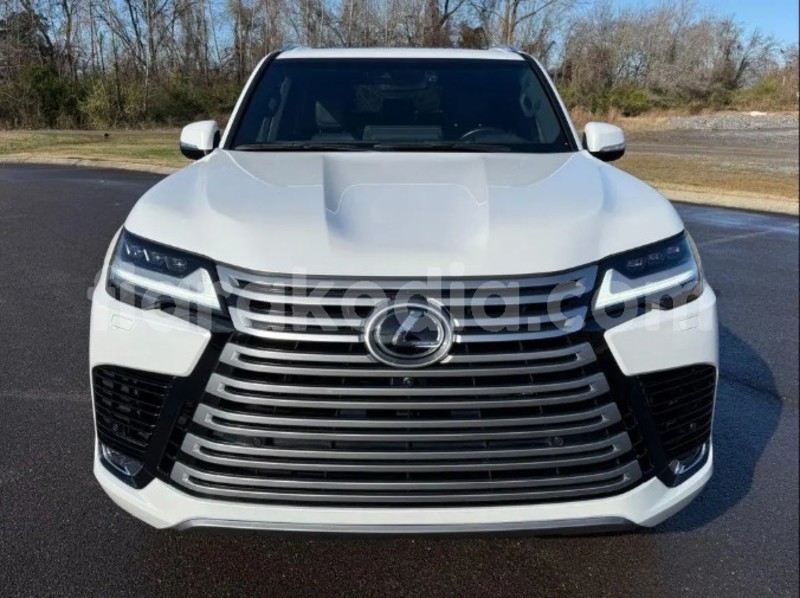 Big with watermark lexus lx diana ambanja 9249