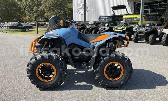 Buy New Yamaha TMAX Black Bike in Antsohihy in Sofia Buy New Yamaha TMAX Black Bike in Antsohihy in Sofia