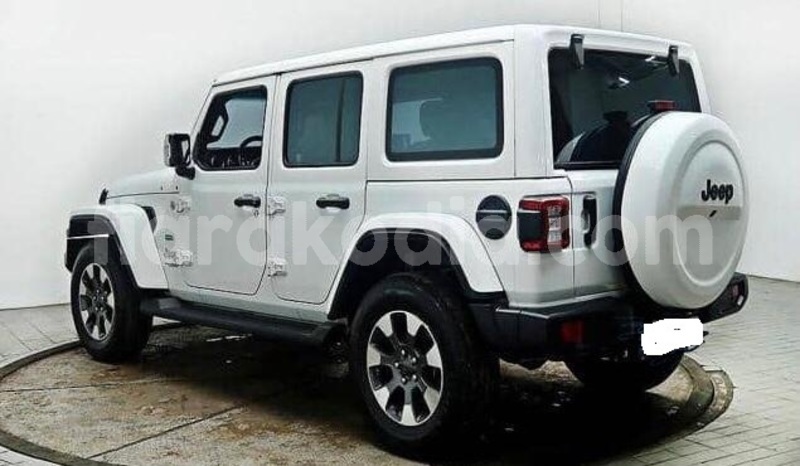 Big with watermark jeep wrangler analamanga antananarivo 9253