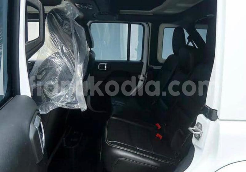 Big with watermark jeep wrangler analamanga antananarivo 9253