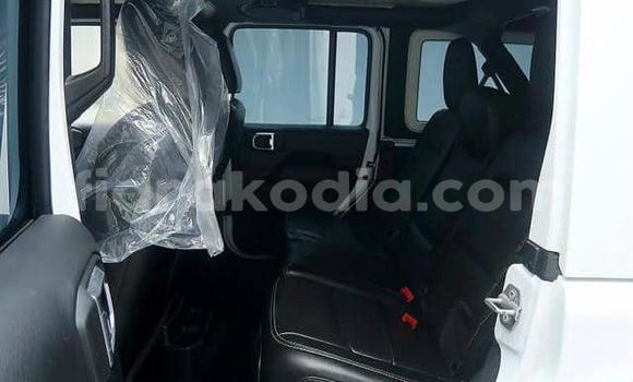 Acheter Occasion Voiture Jeep Wrangler Blanc à Antananarivo, Analamanga Acheter Occasion Voiture Jeep Wrangler Blanc à Antananarivo, Analamanga
