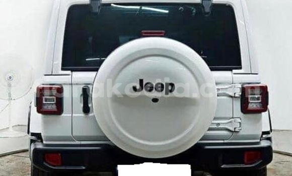 Acheter Occasion Voiture Jeep Wrangler Blanc à Antananarivo, Analamanga Acheter Occasion Voiture Jeep Wrangler Blanc à Antananarivo, Analamanga