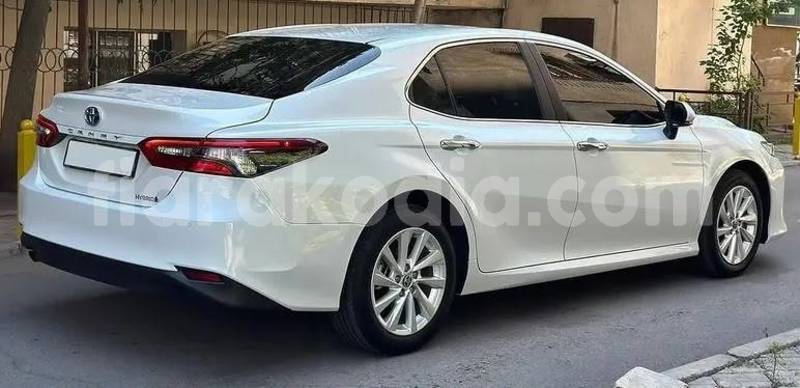 Big with watermark toyota camry analamanga antananarivo 9254