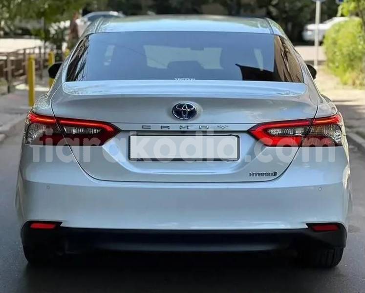 Big with watermark toyota camry analamanga antananarivo 9254