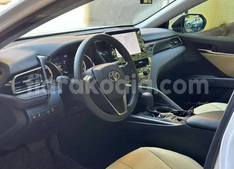 Big with watermark toyota camry analamanga antananarivo 9254