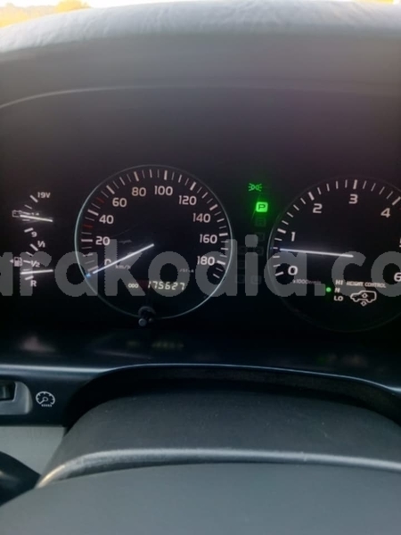 Big with watermark toyota land cruiser analamanga antananarivo 9255