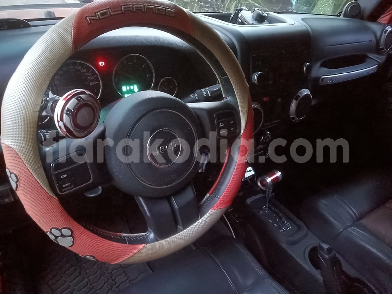 Big with watermark jeep wrangler analamanga antananarivo 9256