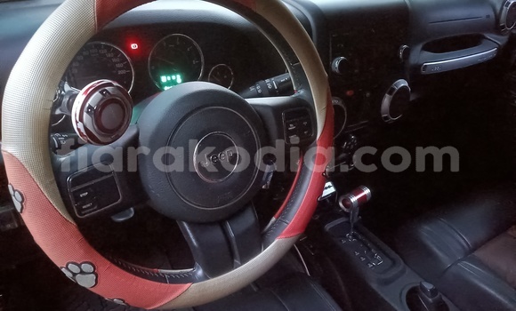 Acheter Occasion Voiture Jeep Wrangler Rouge à Antananarivo, Analamanga Acheter Occasion Voiture Jeep Wrangler Rouge à Antananarivo, Analamanga
