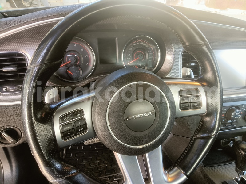 Big with watermark dodge charger analamanga antananarivo 9258