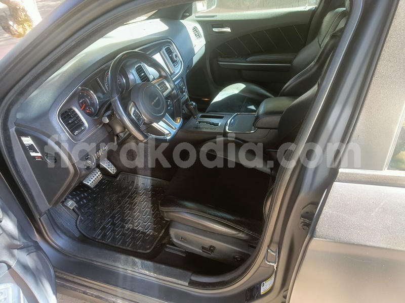 Big with watermark dodge charger analamanga antananarivo 9258