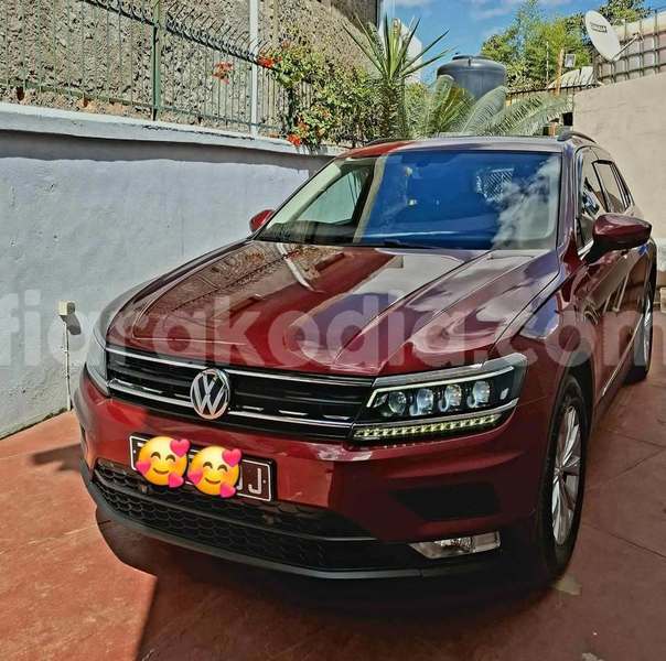 Big with watermark volkswagen tiguan analamanga antananarivo 9261