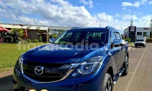 Acheter Occasion Voiture Mazda BT-50 Bleu à Antananarivo, Analamanga