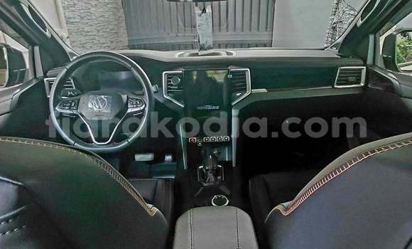 Acheter Occasion Voiture Volkswagen Amarok Gris à Antananarivo, Analamanga Acheter Occasion Voiture Volkswagen Amarok Gris à Antananarivo, Analamanga
