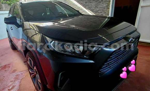 Acheter Occasion Voiture Toyota RAV4 Gris à Antananarivo, Analamanga