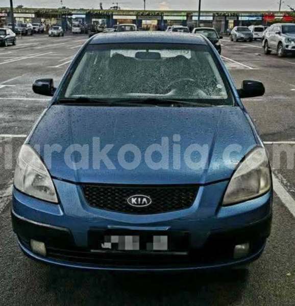 Big with watermark kia carens analamanga antananarivo 9279