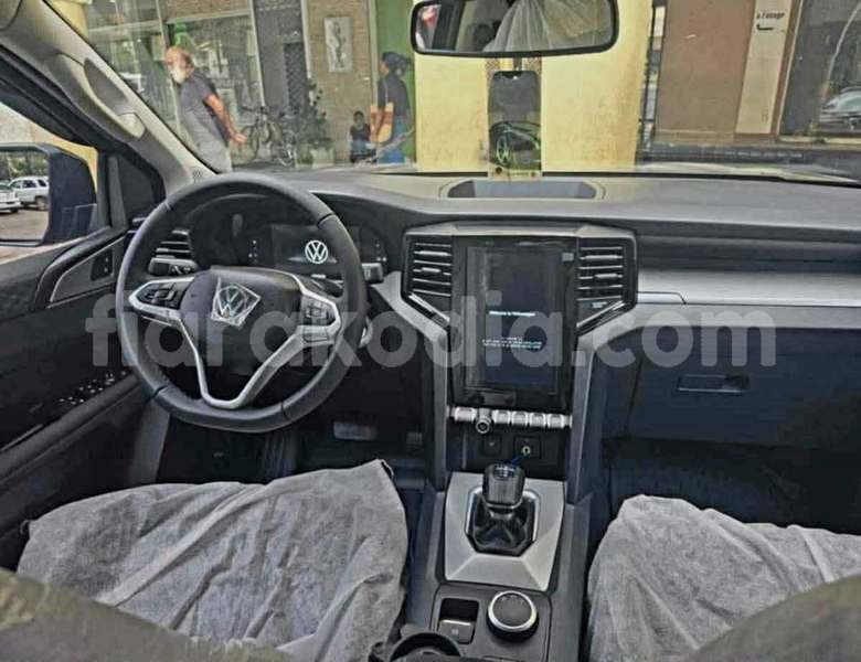 Big with watermark volkswagen amarok analamanga antananarivo 9281