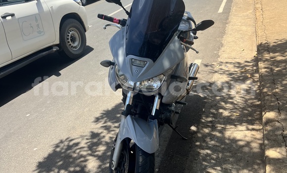 Acheter Occasion Moto Yamaha TDM Gris à Antsiranana, Diana