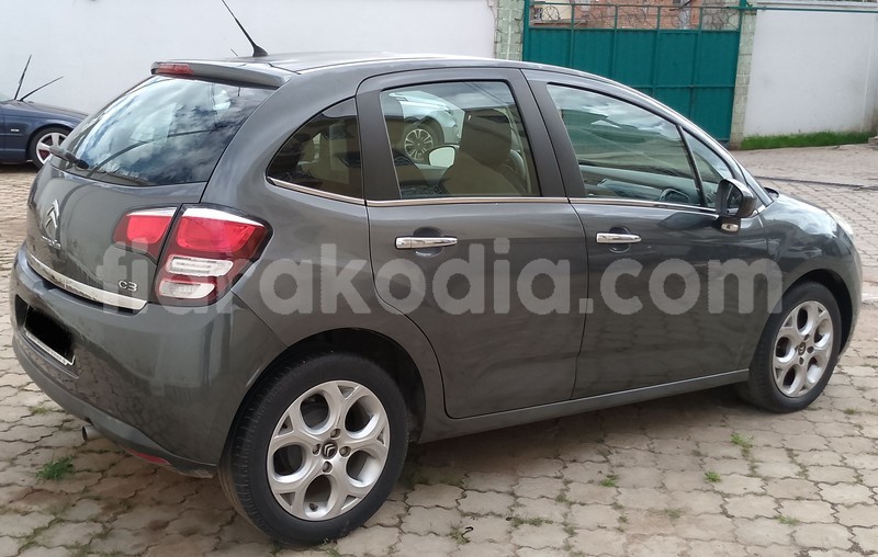 Big with watermark citroen c3 analamanga antananarivo 9297