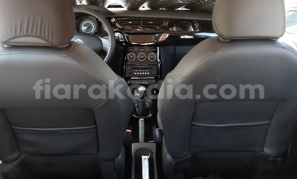 Buy Used Citroen C3 Silver Car in Antananarivo in Analamanga Buy Used Citroen C3 Silver Car in Antananarivo in Analamanga