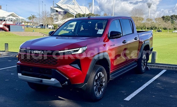 Buy New Toyota Hilux Red Car in Antananarivo in Analamanga Buy New Toyota Hilux Red Car in Antananarivo in Analamanga