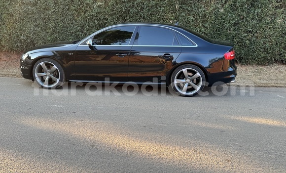 Buy Used Audi S4 Black Car in Antananarivo in Analamanga Buy Used Audi S4 Black Car in Antananarivo in Analamanga
