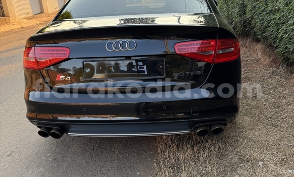 Buy Used Audi S4 Black Car in Antananarivo in Analamanga Buy Used Audi S4 Black Car in Antananarivo in Analamanga