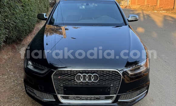 Buy Used Audi S4 Black Car in Antananarivo in Analamanga Buy Used Audi S4 Black Car in Antananarivo in Analamanga