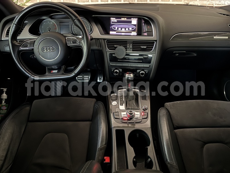 Big with watermark audi s4 analamanga antananarivo 9302