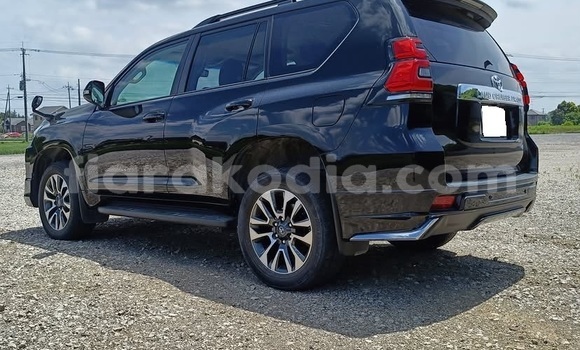Buy Used Toyota Land Cruiser Prado Black Car in Antananarivo in Analamanga Buy Used Toyota Land Cruiser Prado Black Car in Antananarivo in Analamanga