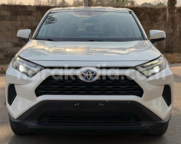 Big with watermark toyota rav4 analamanga antananarivo 9305