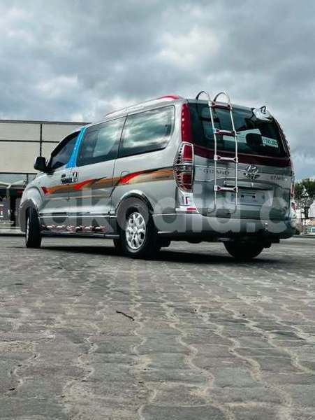 Big with watermark hyundai grandeur analamanga antananarivo 9315