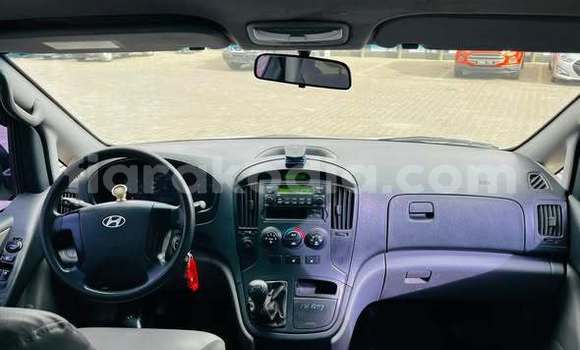Buy Used Hyundai Grandeur Other Car in Antananarivo in Analamanga Buy Used Hyundai Grandeur Other Car in Antananarivo in Analamanga
