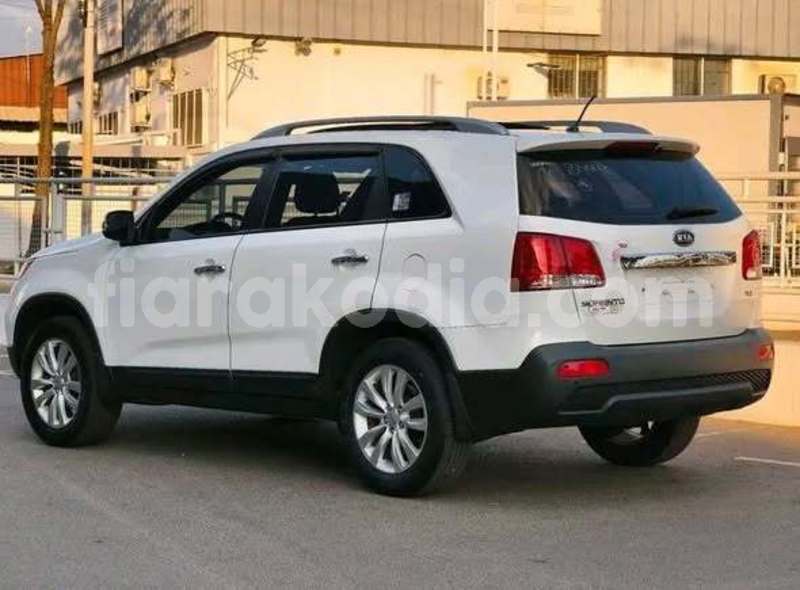 Big with watermark kia sorento analamanga antananarivo 9319