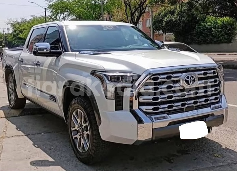 Big with watermark toyota tundra analamanga antananarivo 9327