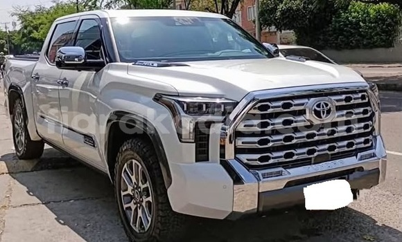 Acheter Occasion Voiture Toyota Tundra Blanc à Antananarivo, Analamanga