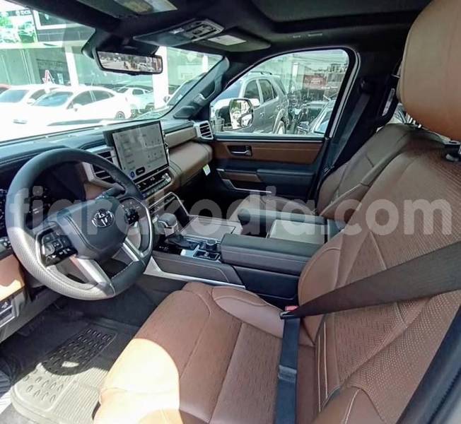 Big with watermark toyota tundra analamanga antananarivo 9327