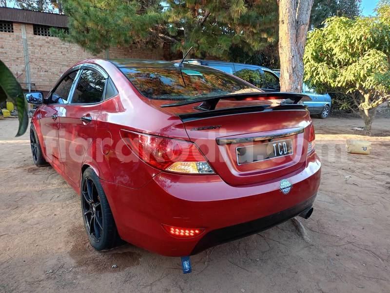 Big with watermark hyundai accent analamanga antananarivo 9328