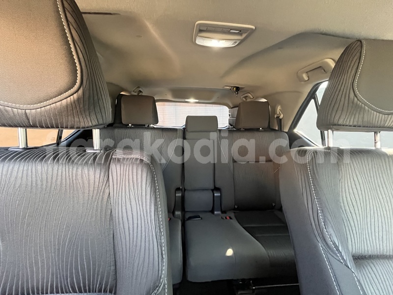 Big with watermark toyota fortuner analamanga antananarivo 9329