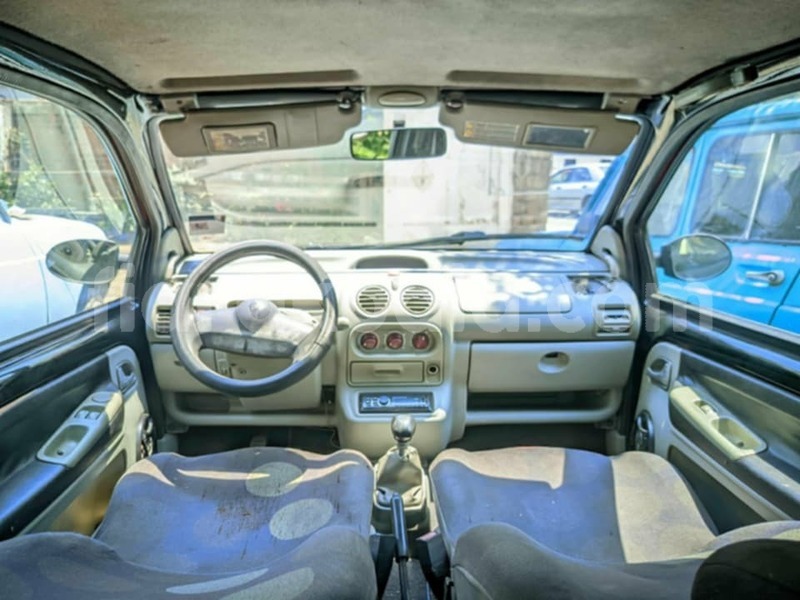 Big with watermark renault twingo analamanga antananarivo 9340