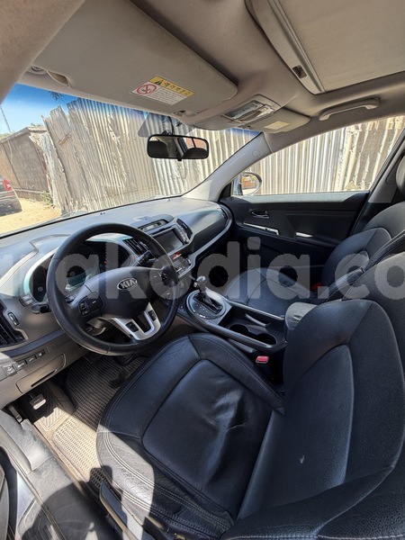 Big with watermark kia sportage analamanga antananarivo 9342