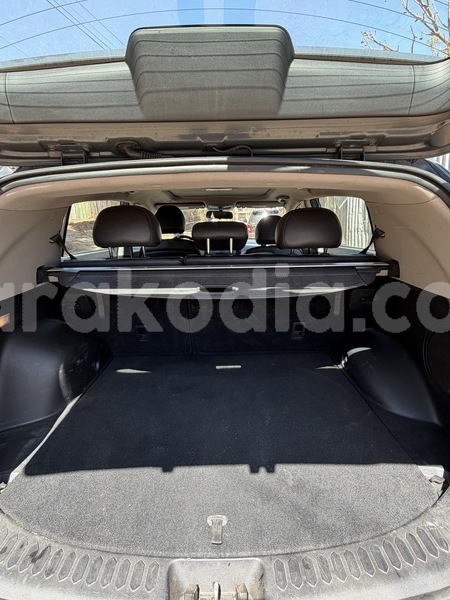 Big with watermark kia sportage analamanga antananarivo 9342