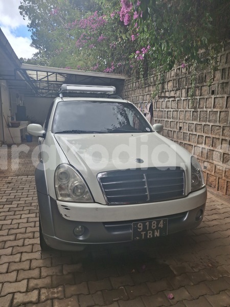 Big with watermark ssangyong rexton analamanga antananarivo 9345