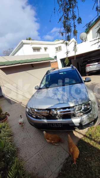 Big with watermark renault duster analamanga antananarivo 9346