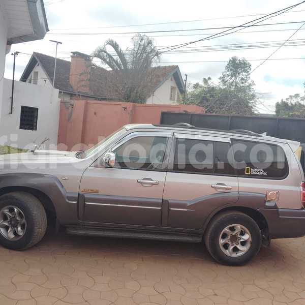Big with watermark hyundai terracan analamanga antananarivo 9347